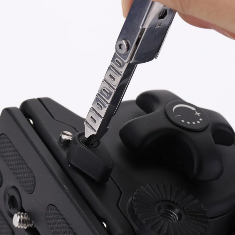 

New EDC Tools 420 Stainless Steel Multifunction Outdoor tools Folding Knife Keychain Screwdriver Camping Survival Travel Kits