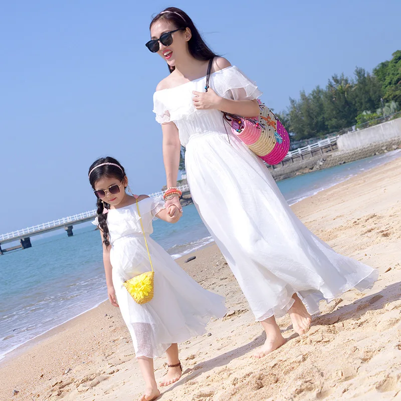 Vestido de playa para madre e hija, ropa a juego para Familia, vestido  blanco, apariencia familiar, moda - AliExpress Madre y niños