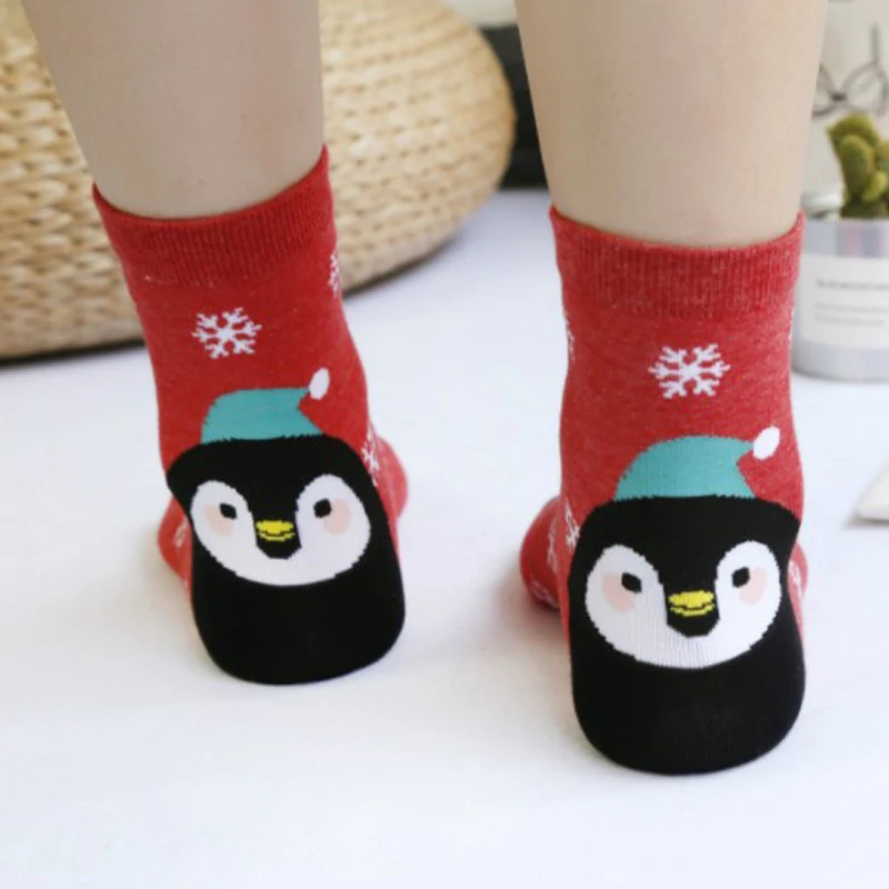 Christmas Socks for Women Girls Thicken Cotton Socks Winter Warm Cartoon Animals Pattern Sock Lovely Comfortable Ladies Socks