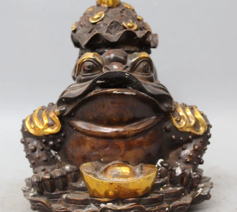 

12"Chinese Bronze Gilt Wealth Yuanbao Money Bag Ru Yi Spittor Toad Animal Statue
