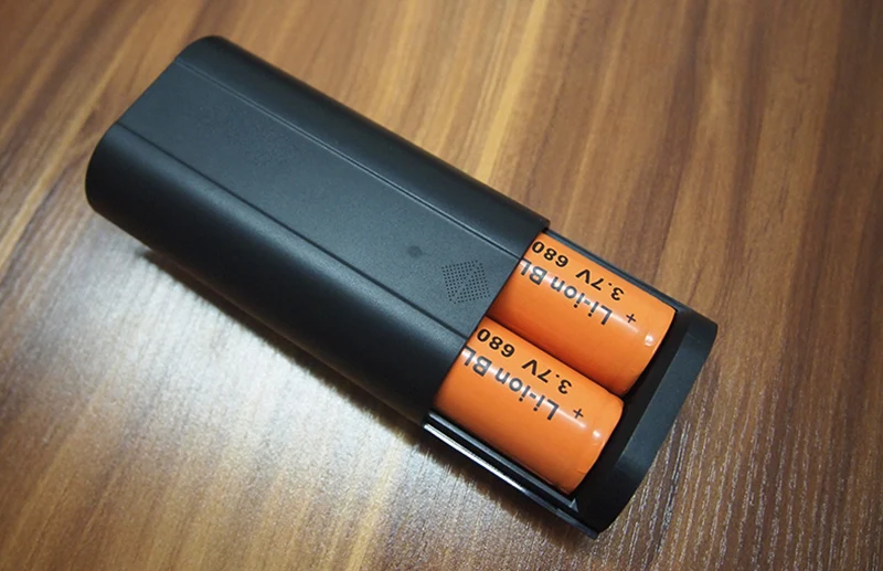 AMEEC TOMO D2 New Style 26650 Liion Li ion Battery Charger For Phone 26650 Baterry 2 Slots 5V Type C Micro USB Charger With Circuit (15)