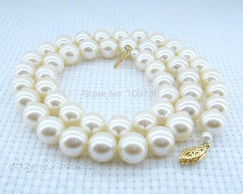

Jewelr 003944 White 8.5-9.5mm AAA+ Grade Round Akoya Pearl Necklace 17" Solid 14KGP Yellow Gold