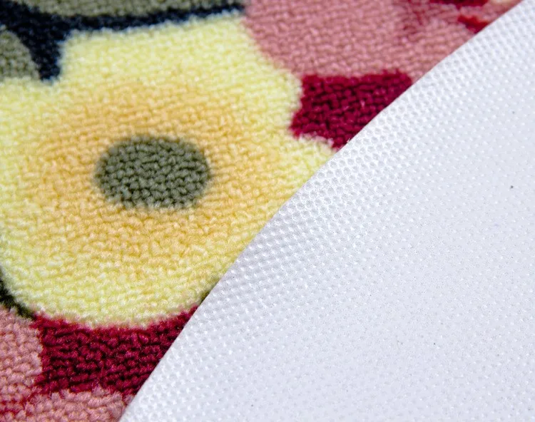 2754219810_1791988798