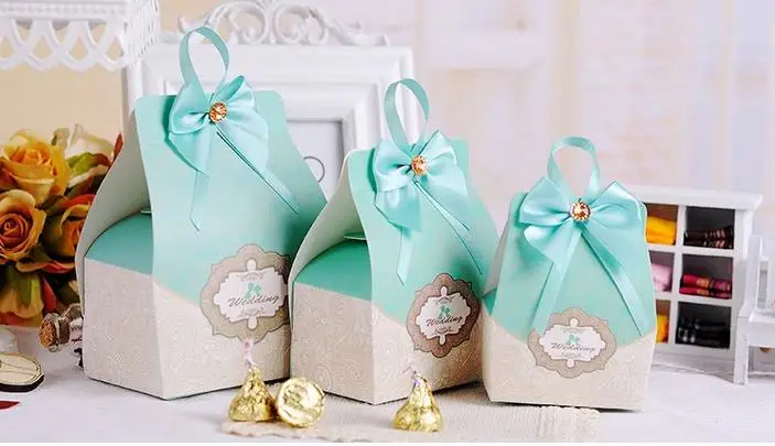 100pcs Tiffany Blue Wedding Favors Candy Box Holders 100pcs Tiffany Blue Wedding Favors Candy Box Holders Gifts Bo Rustic Centerpieces Decoracion Vintage On Aliexpress Alibaba