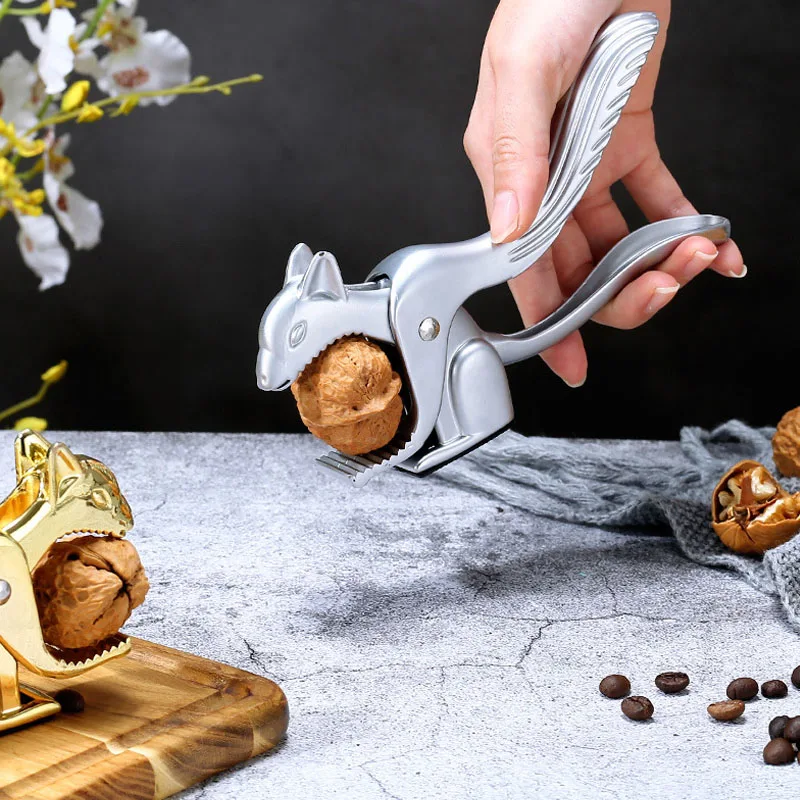 

Squirrel Shaped Walnut Clip Zinc Alloy Opener Kitchen Pliers Tool Nut Opener TT-best