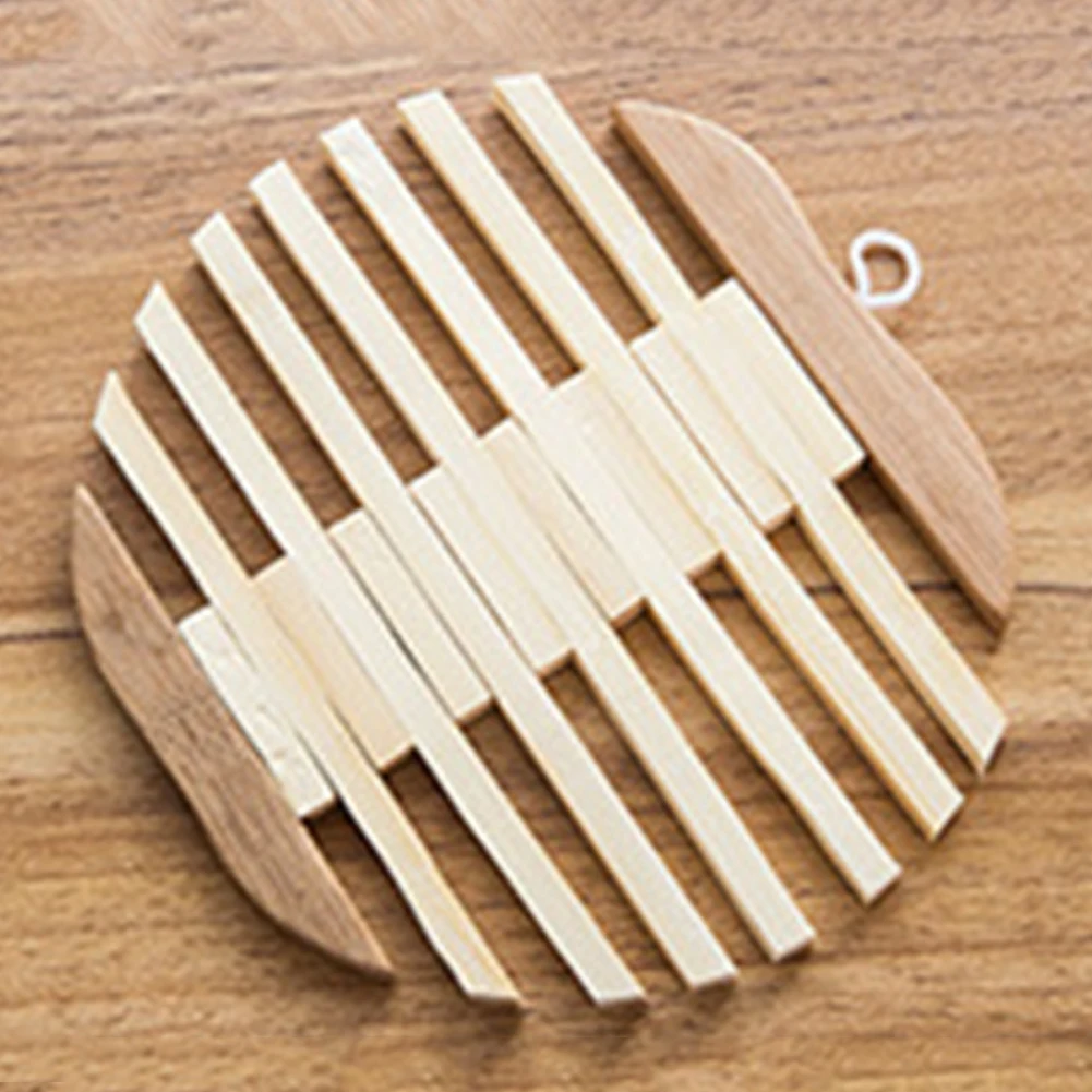 

Wooden Trivet, Home Kitchen Bamboo Hot Pads Heat Insulated and Fish Shape Cute Pads Trivet