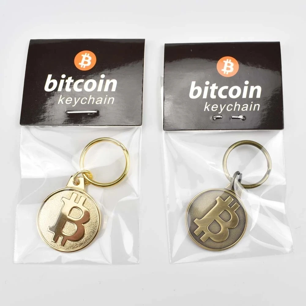 

2 colors Antique brass and Gold Plated 25mm Bitcoin coin Keychain Cryptocurrency Gift