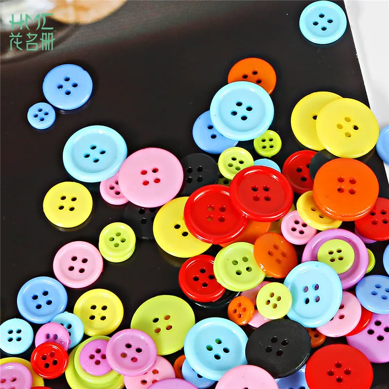 20mm Round Blue Buttons 2 Hole Flat Heart Sewing Craft Beads Fastenings Knitting