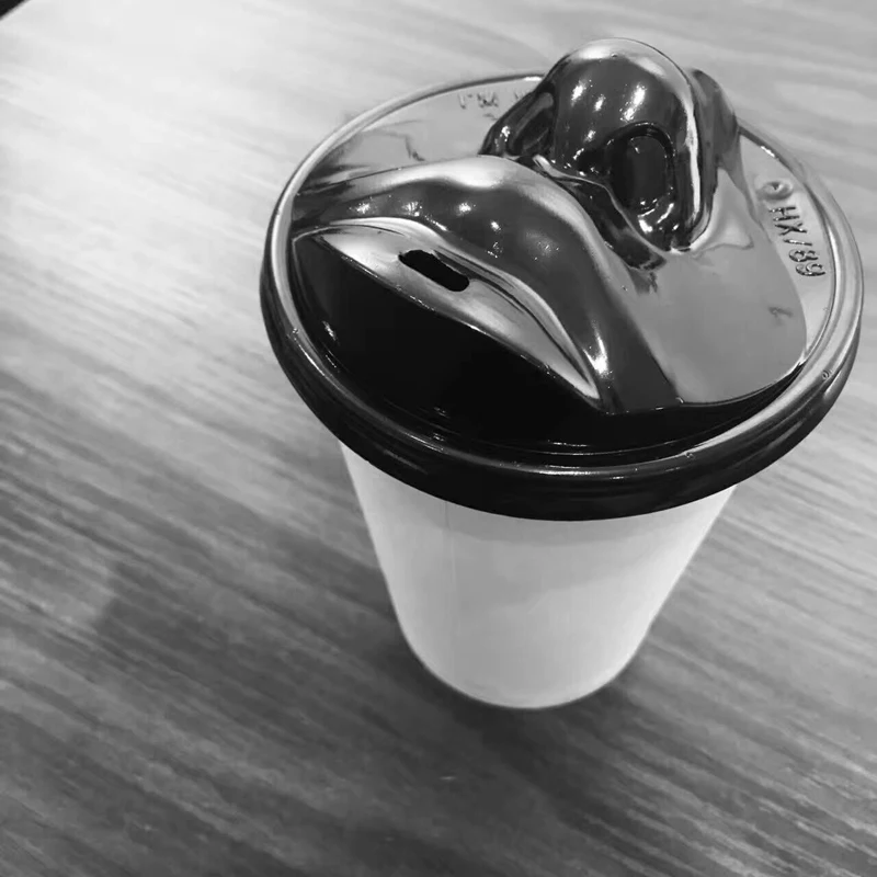 Take Kiss out Mug Lid coffee Cup human face shape new design kissing