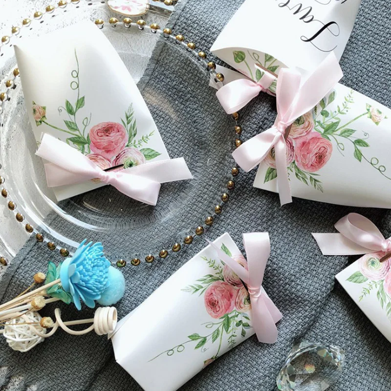 

5pcs/lot Christmas European Sweet Chocolate Packaging Box Wedding Table Decoration Birthday Party Ribbon Festival Supplies