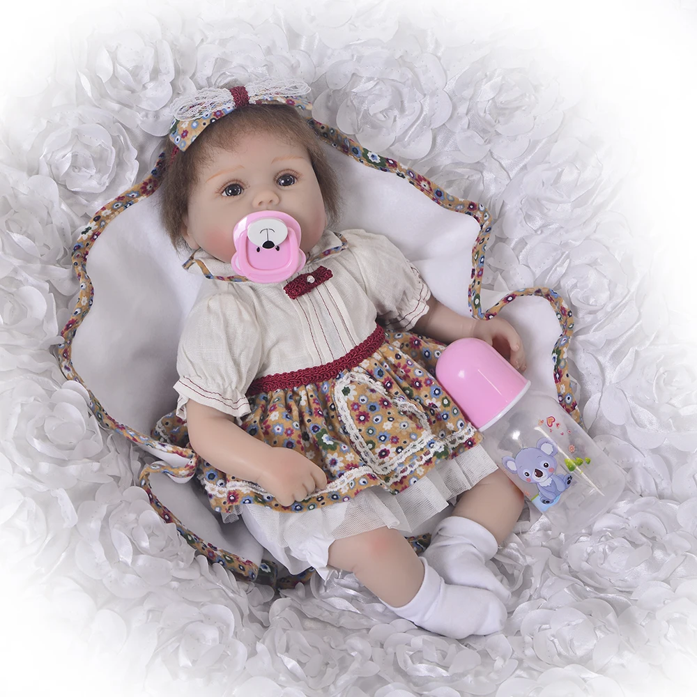 

KEIUMI 43 cm Soft Silicone Baby Reborn Baby Dolls Realistic 16 Inch New Born Baby Toy For Girl Children's Day Gifts Stuffed Doll