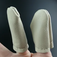50 piezas dedo índice dedo seguro bordado herramienta cuero aguja fieltro pulgar índice dedo Protector dedal bordado herramienta artesanal(China)