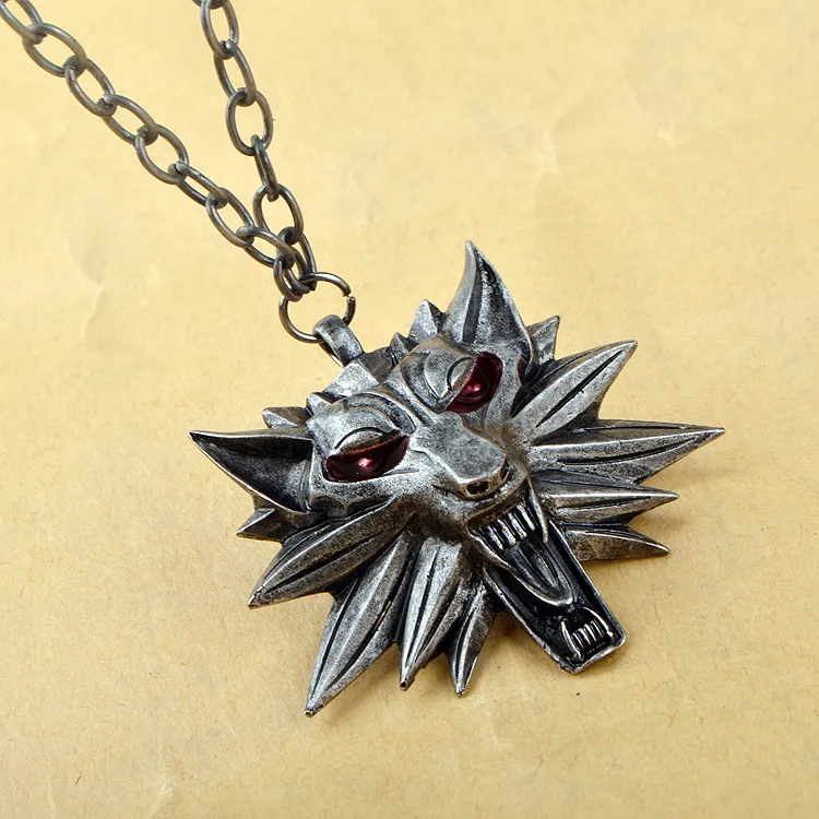 Fashion Punk Wizard Witcher 3 Wolf Head Pendant Necklace For Men Jewelry Red Halloween Gift Fashion Punk Wizard Witcher 3 Wolf Head Pendant Necklace For Men Jewelry Red Halloween Gift