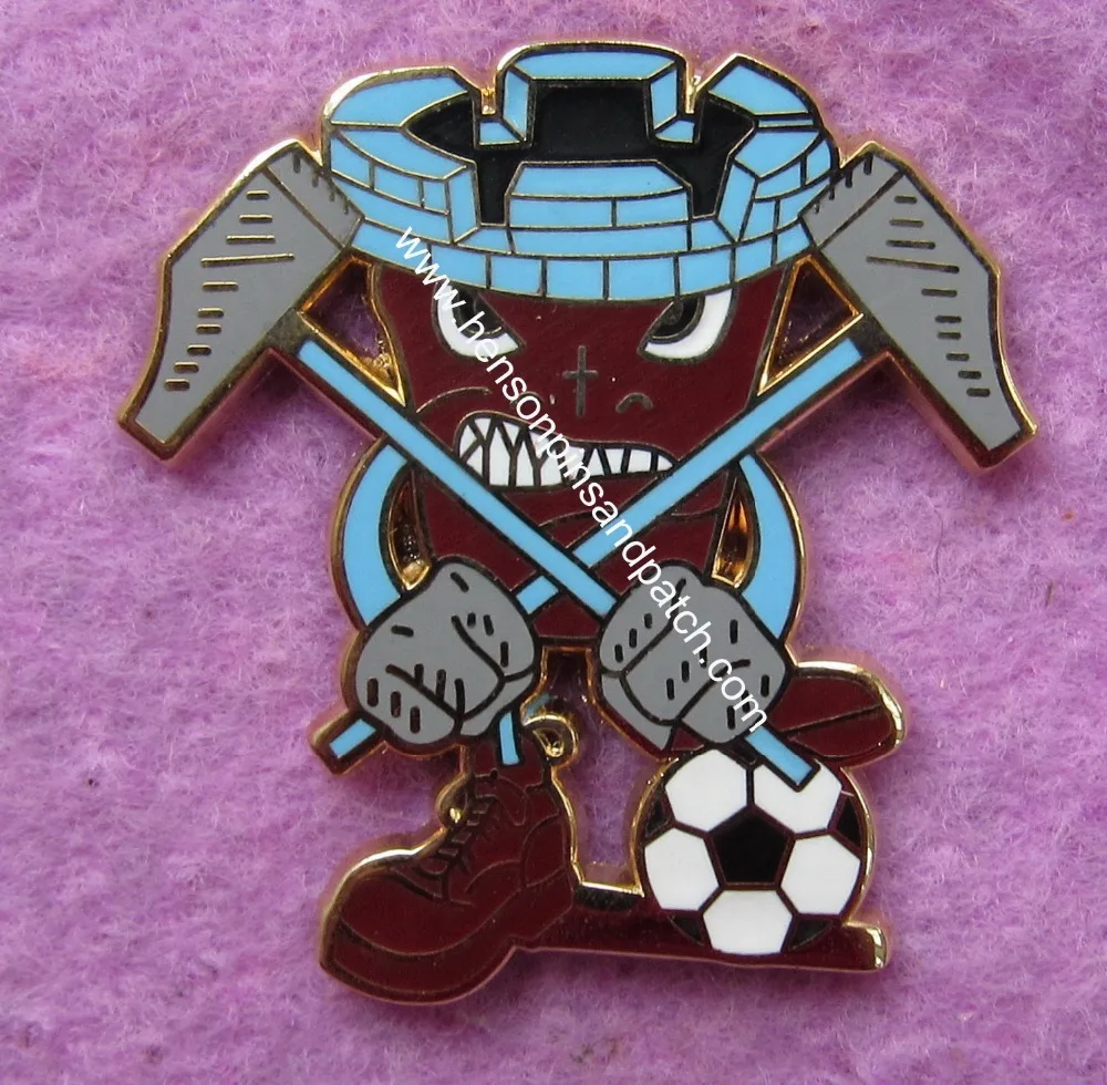 Custom Imitation hard enamel gold hammer man football game cut out badges, hammer football badge