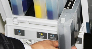 Cartucho de Tinta Recarregável com Chip para Epson Cores Conjunto T6361-t6369 Vazio Stylus Pro 7890 9890 7908 9908 Impressora 700 ml pc 9 - T6361 14 Cheap Cartuchos de tinta