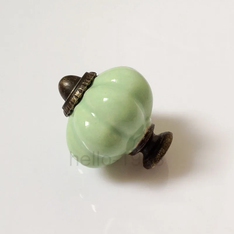 Light green (1).jpg