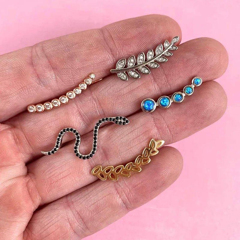 

5 Pcs/ Set Bohemian Hollow Leaf Snake Moon Crystal Gem Gold Stud Earrings Set Female Personality Fashion Earrings Accessories