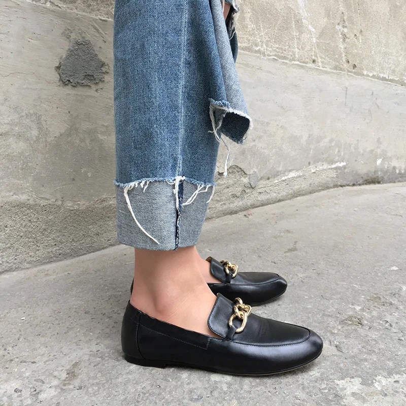 Женская обувь на плоской подошве сезон весна-лето модные лоферы женская без