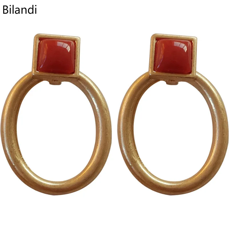 

Delicate design with geometric square red white resin stud earring for woman jewelry