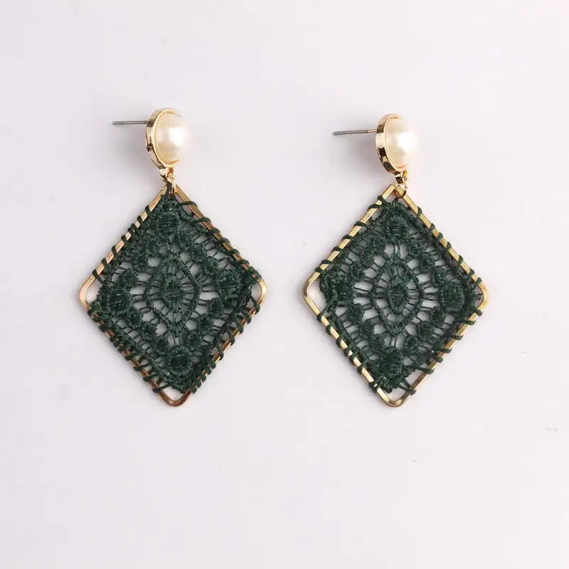 E5772 Peacock3