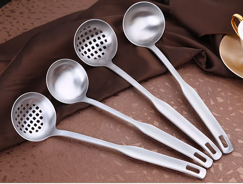1PC Stainless Steel Spoon Colander Soup Ladle Long Handle Skimmer Spoons Strainer Filter Skimmer