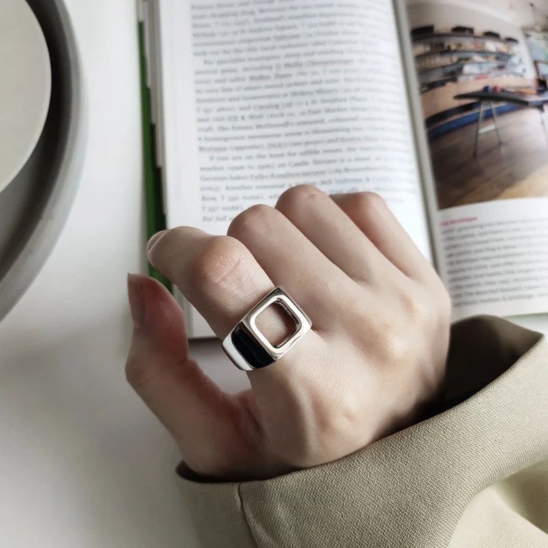 Полое гладкое широкое квадратное Открытое кольцо 925 пробы Серебряное кольцо с геометрическим квадратным отверстием для женщин Черная пятница
