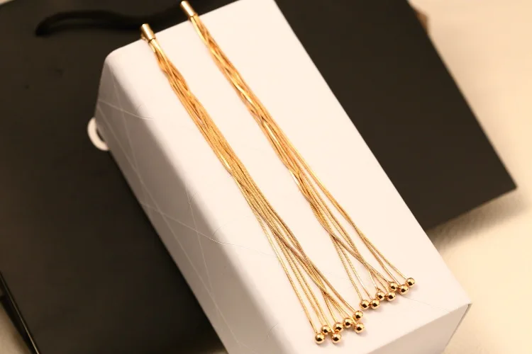 2735114712_1854786482