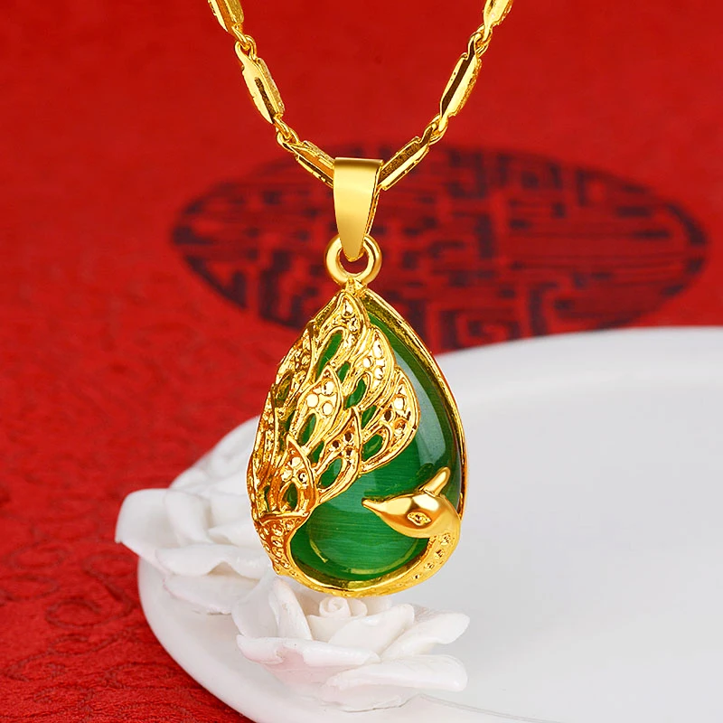

Crystal Necklace Pendant For Women Inlaid Stone Peacock Drop Pendants Elegant Vintage Bridelike Wedding Accessories Jewelry Gift
