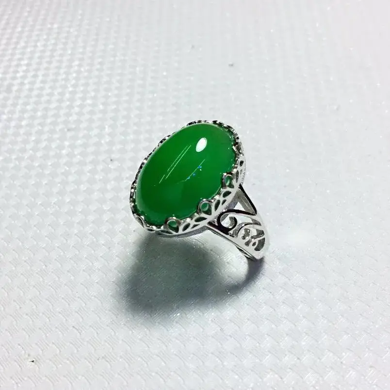 

Silver Wholesale S925 Sterling Silver Inlaid Pure Natural Green Chalcedony Fine Pattern Hollow Open Ring