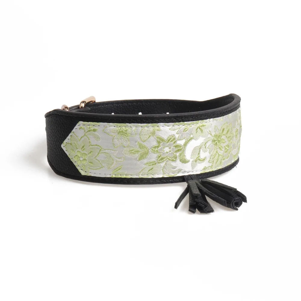 Black Light Green