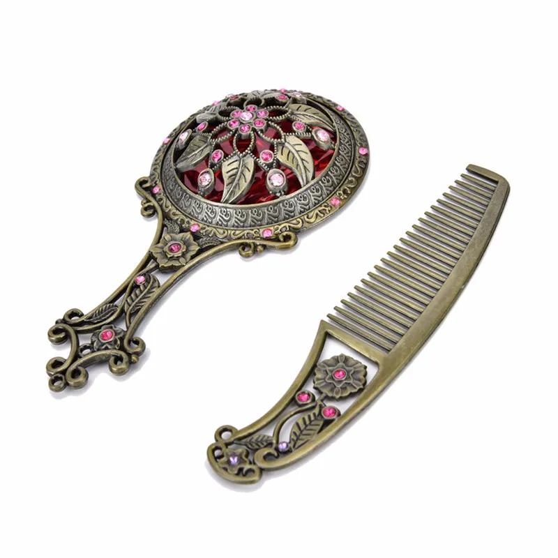 2Pcs/Set Retro Bronze Handheld Hollow Cosmetic Mirror Comb Set Feminine Hygiene Product for Health Care Supplies Random Color