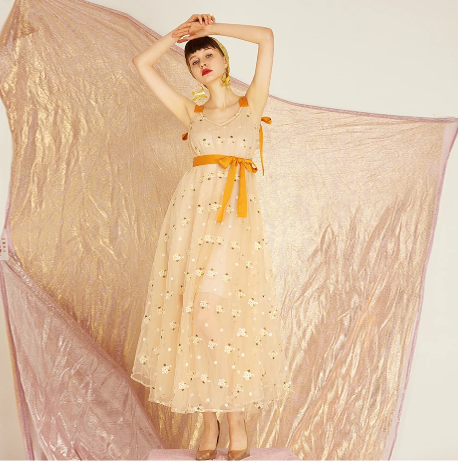 YIGELILA новейшее летнее женское Сетчатое длинное платье с вышивкой модное облегающее Бандажное платье с v-образным вырезом и бантом XXL 63564
