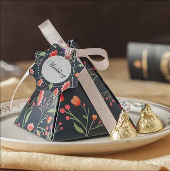 

50 x High-quality Black Floral Triangular Pyramid Wedding Favors Candy Boxes Bridal Shower Gifts Box + Tags + Ribbons