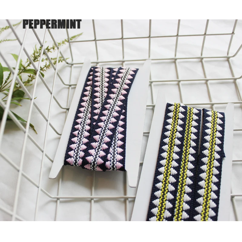 

2Yards 1.8m Ethnic Embroidery Lace Ribbon Boho Lace Trim DIY Clothes Bag Accessories Embroidered Fabric