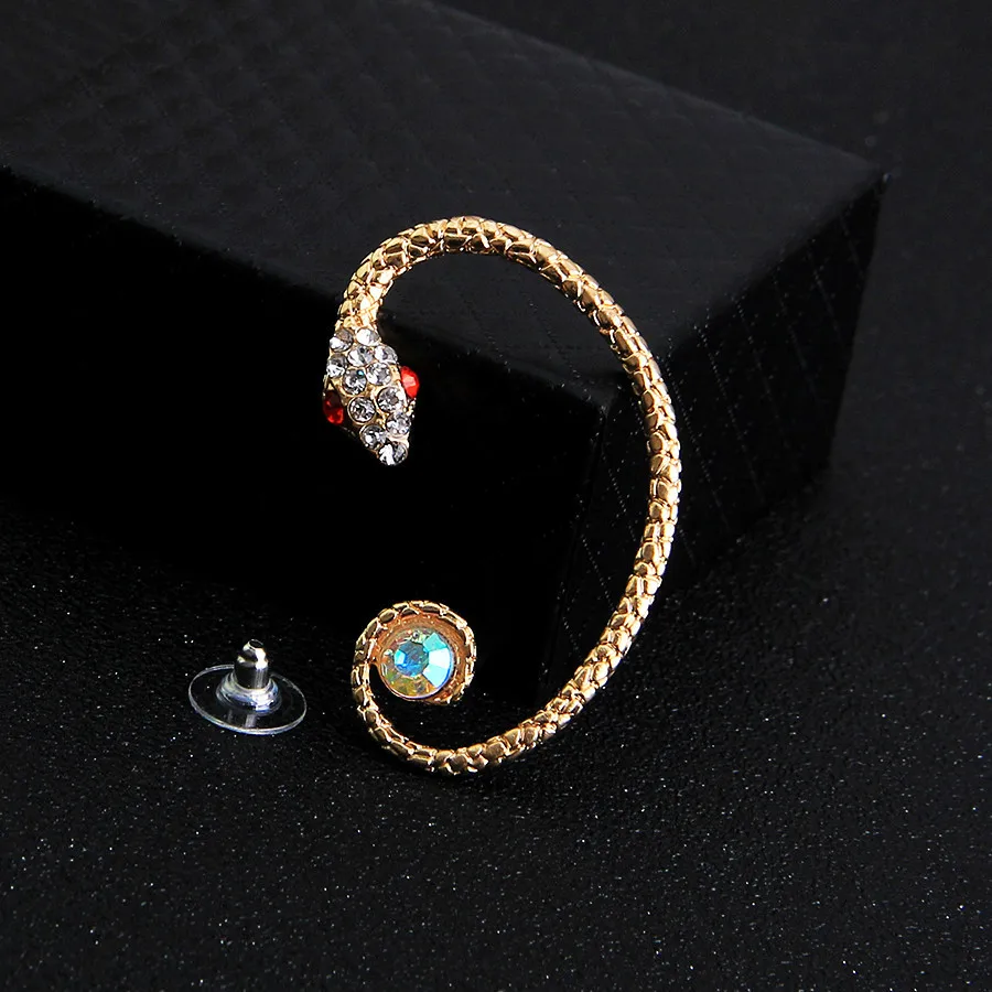

2019 Fashion Crystal Snake ear clip ear cuff for girl Woman earring Gift for girl right earring without Piercing Earring