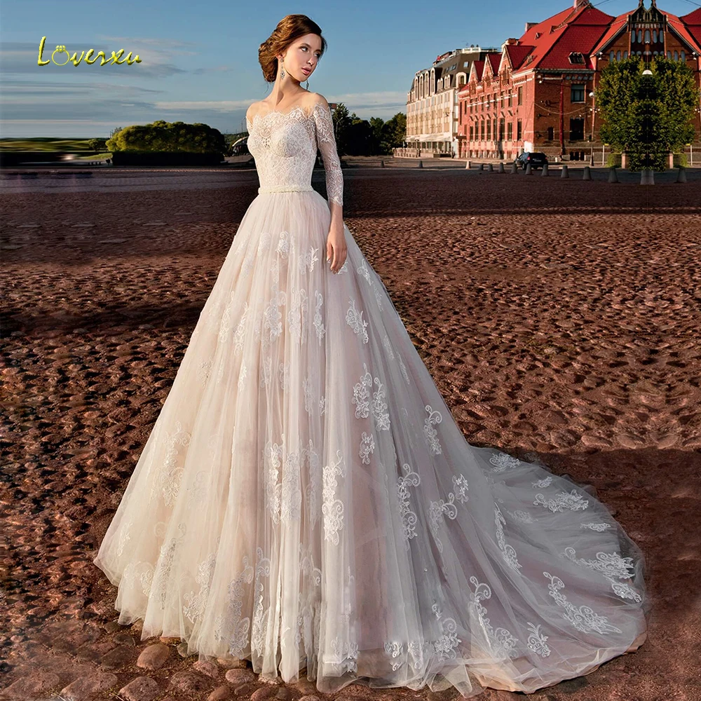 

Loverxu Illusion Scoop A Line Wedding Dress 2019 Delicate Appliques Long Sleeve Bride Dresses Court Train Bridal Gowns Plus Size