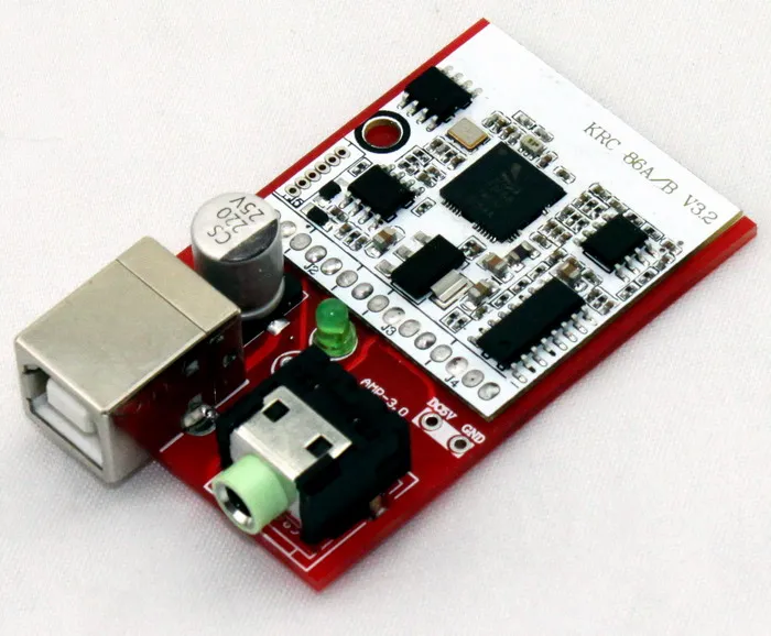 USB-powered Bluetooth 3.2 Bluetooth receiver board receives input from the 15 m