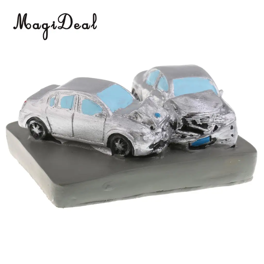 MagiDeal DIY Resin Sand Scenery Building Car Accident Collision Model Scene Layout for Diorama Landscape Tabel Desk Decor Toy