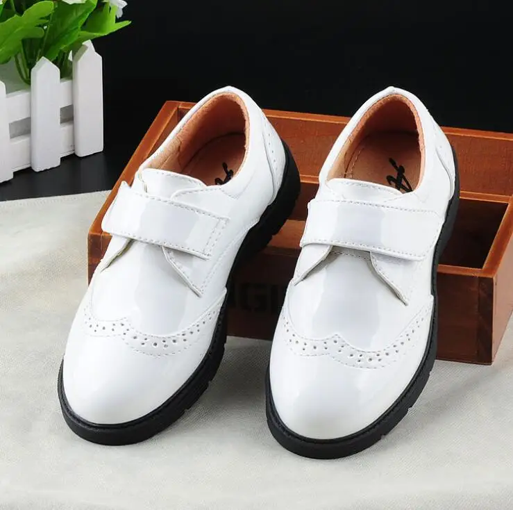 New Boys and girls British fashion Kids shoes Black and white flower girl students evening performance PU children's shoes
