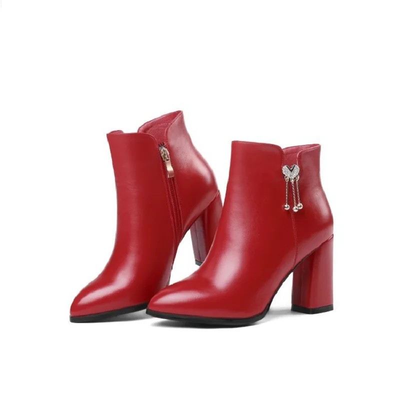 

2018 autumn and winter new Martin boots female thick with high heel velvet female ankle boots red 0307