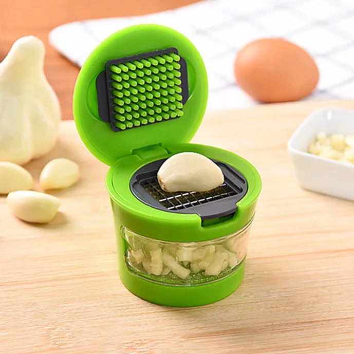 

1PCS multifunction Plastic Garlic Press Presser Crusher Slicer Grater Dicing Slicing and Storage Kitchen Vegetable Tool