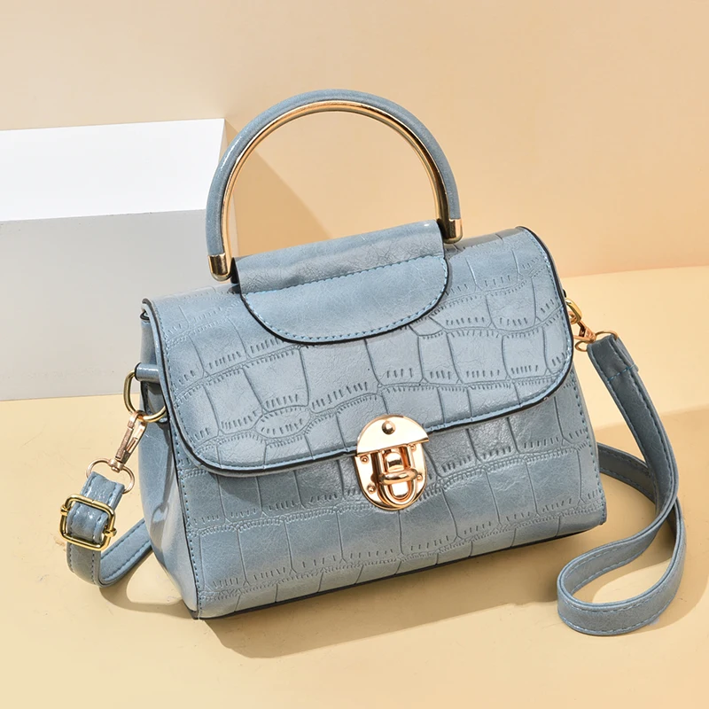 

2019 New Small Female Bag PU Casual Handbag Travel Quality Exquisite Small Fashion Handbags Wild High Quality Small Square Bag