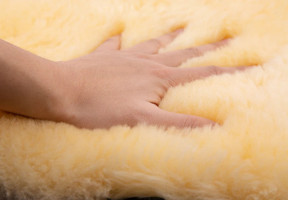 Wool Seat Cover Plush 05.detail.02