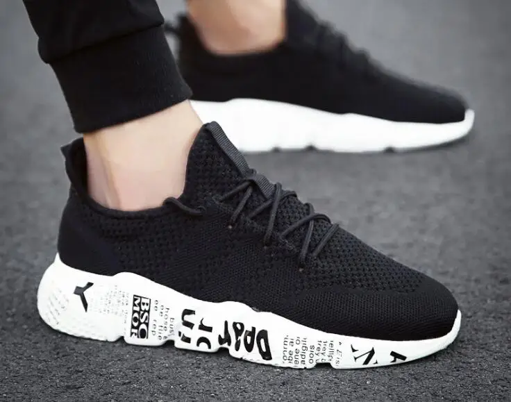 

2019 New Men's Shoes hot Trend Sneakers Men Lace Up Vulcanize Shoes Low Top Flat Shoes Breathable Mesh Flats Canvas Shoes
