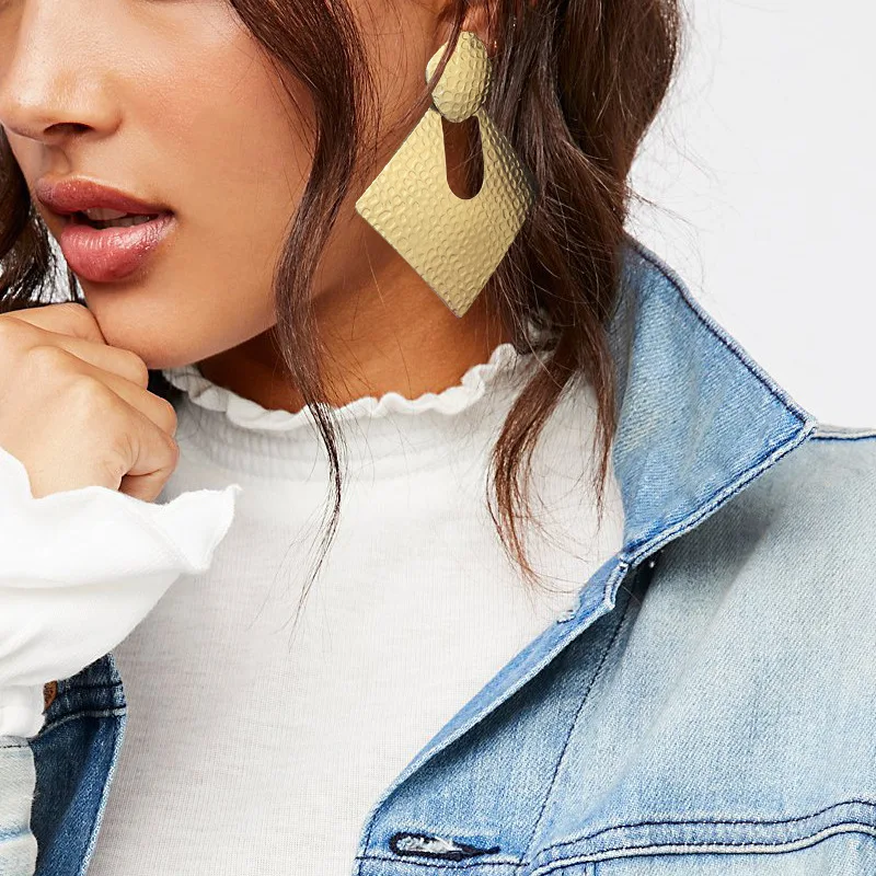

Ethnic Exaggerated Fashion Big Earrings Bohemian Personality Geometric Metal Gold Earrings Statement Women's Jewelry Earrings