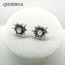Fashion Brincos New Vintage Silver Edelweiss Stud Earrings For Women Rhinestone Earrings Party Jewelry Earrings Wholesale