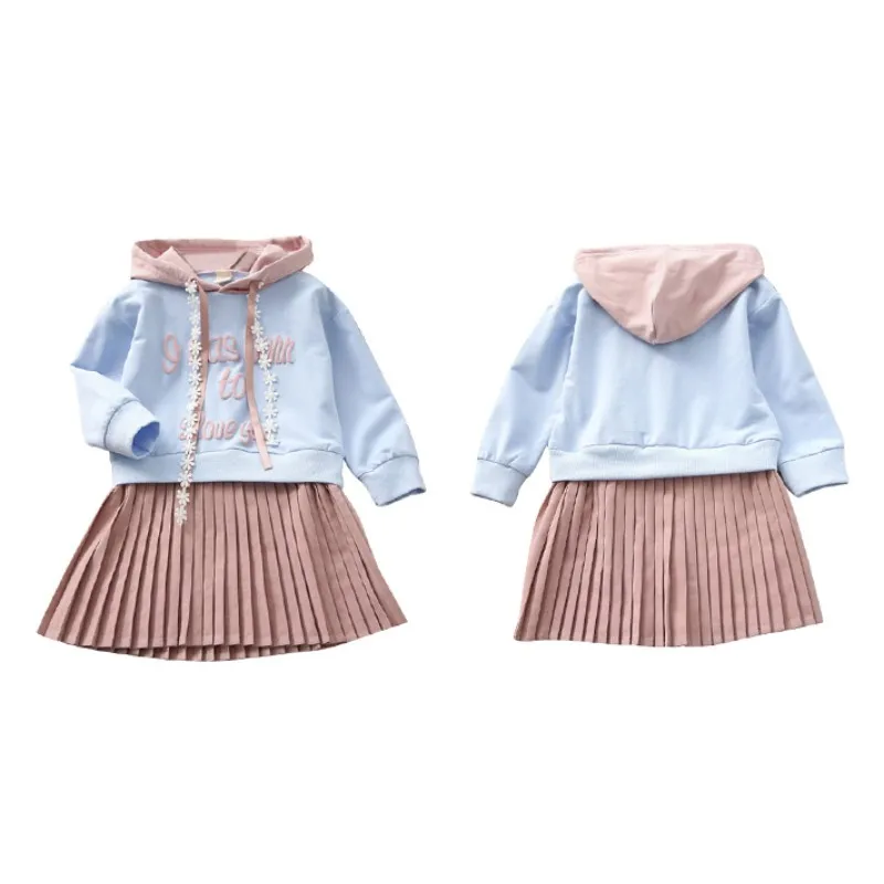 Весенне-осеннее платье для маленьких девочек Плиссированное цельнокроеное платье-свитер с капюшоном для девочек Модное детское Повседневное платье