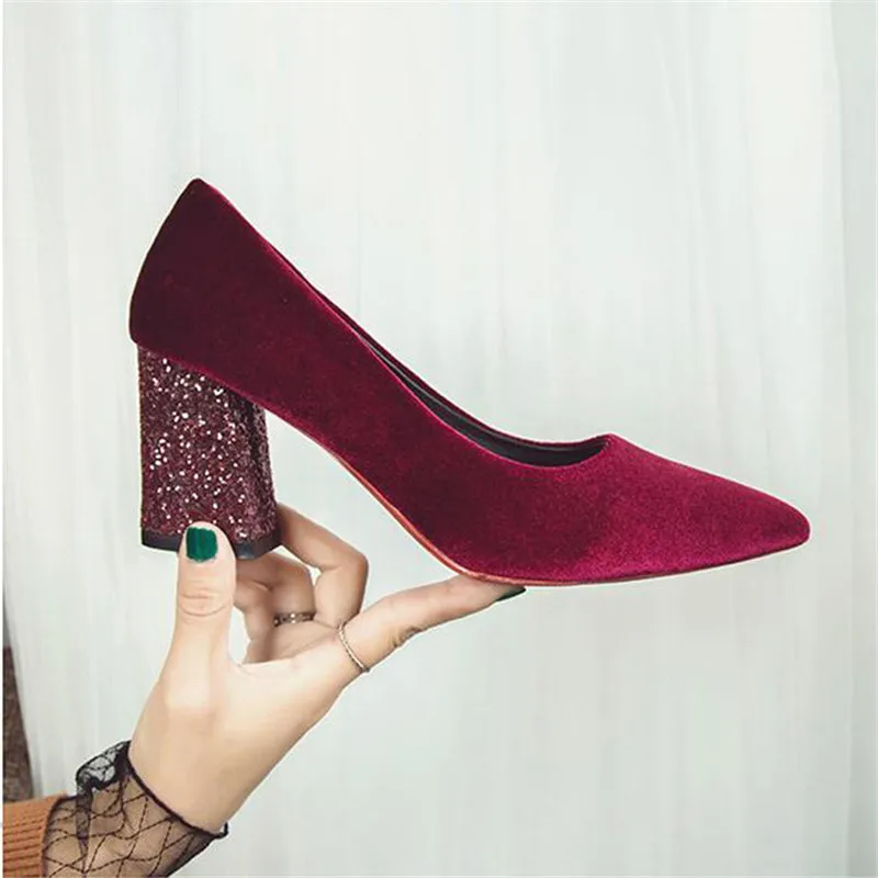 

Autumn and winter new velvet high-heeled with sequins pointed low-cut velvet red black single shoes female models.