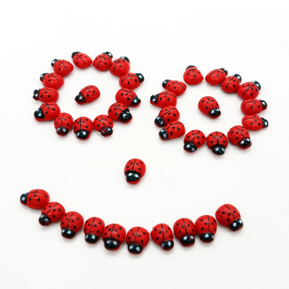

20PCS Wooden Ladybird Ladybug Sticker Lovely Red DIY interesting Toy Children Kids Painted Adhesive Back Home Party Holiday Deco