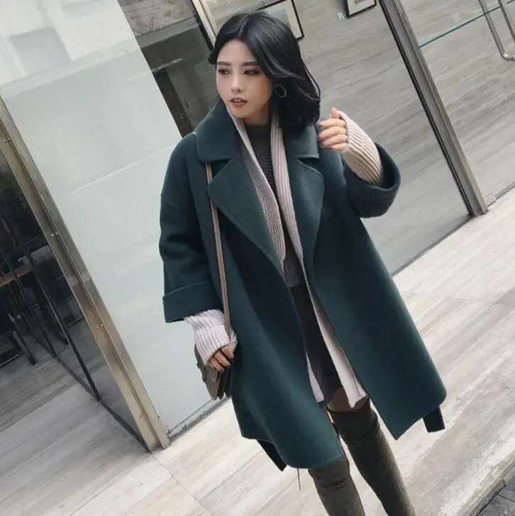 

Winter Coat Women Warm Cotton-padded Wool Coat Green Woolen Coats Turn Down Elegant Blends DS50133